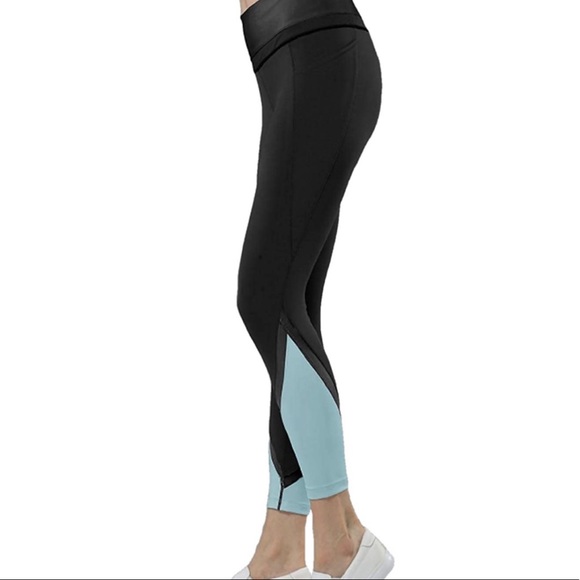 Color Block Capri Leggings | Poshmark